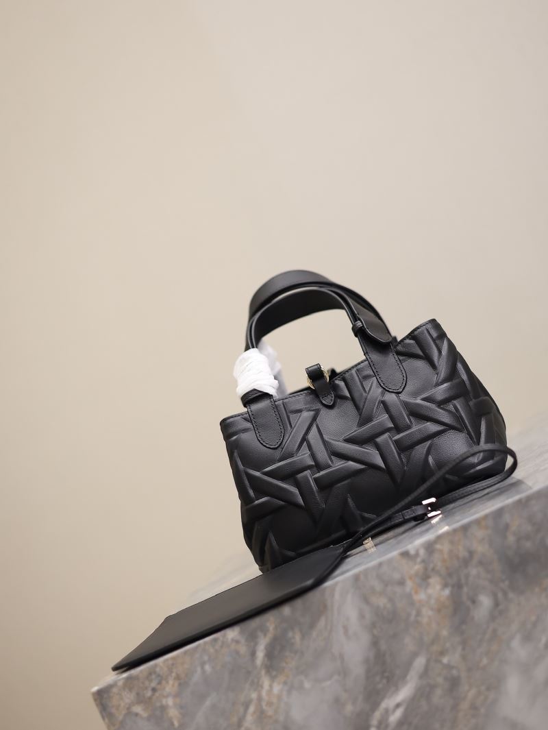 chr1st1an D10r shopping bags